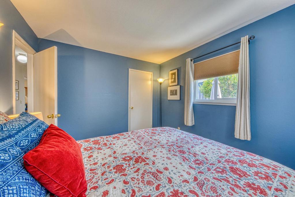 1730 Darwin Street Property Photo 25