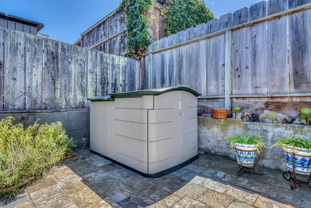1730 Darwin Street Property Photo 29
