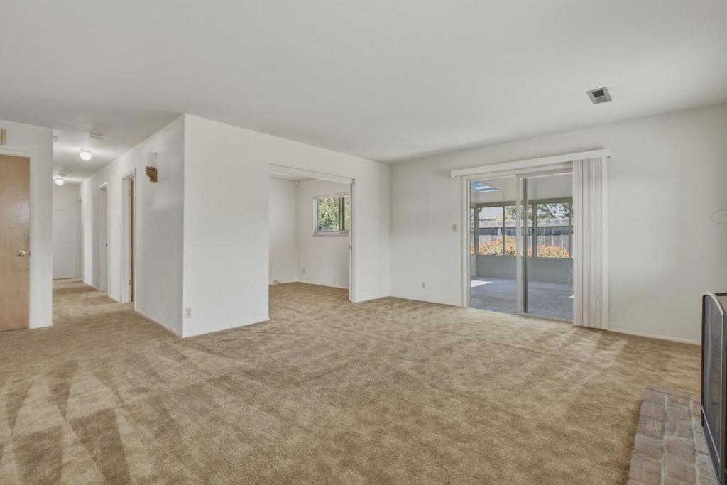 754 San Simeon Drive Property Photo 11