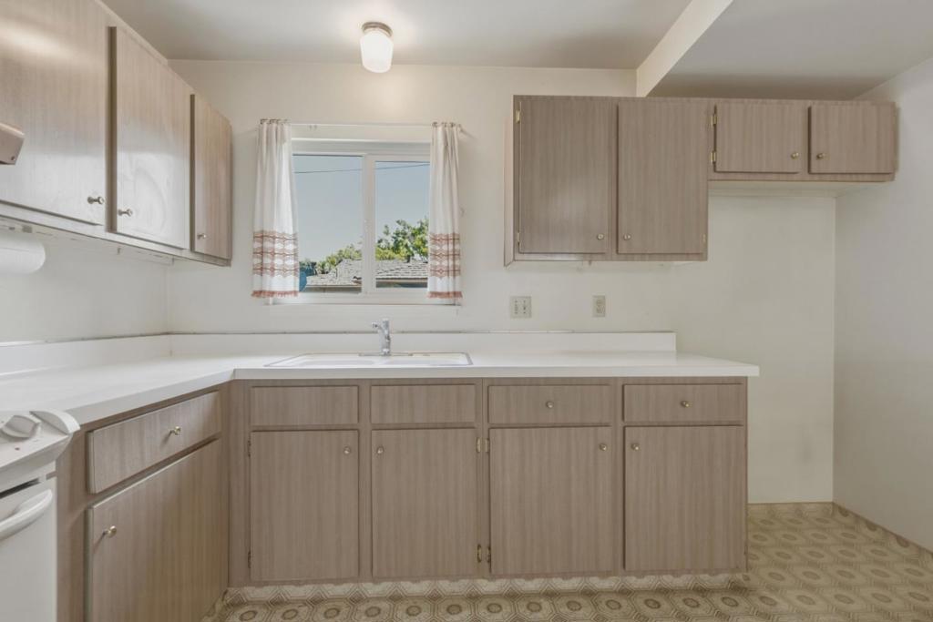 754 San Simeon Drive Property Photo 17