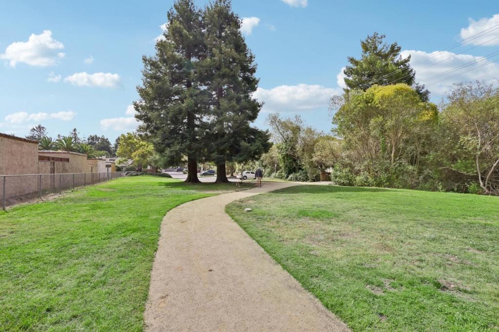 1712 Escalona Drive Property Photo 32