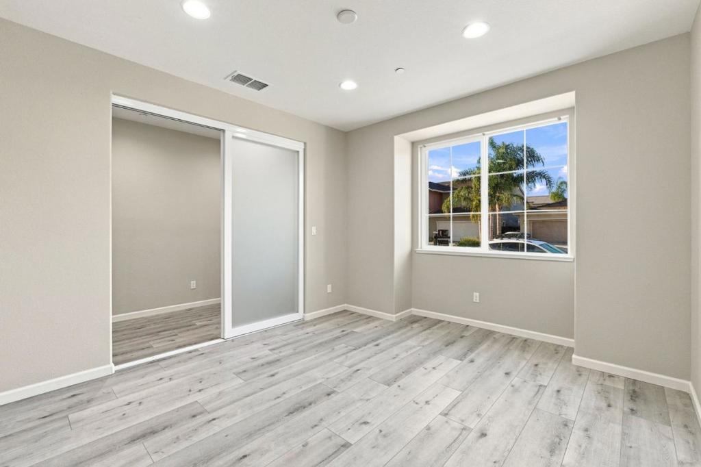 839 Dunmore Street Property Photo 17