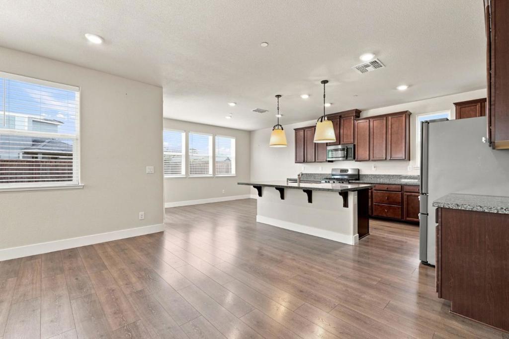 10068 Carinata Drive Property Photo 9