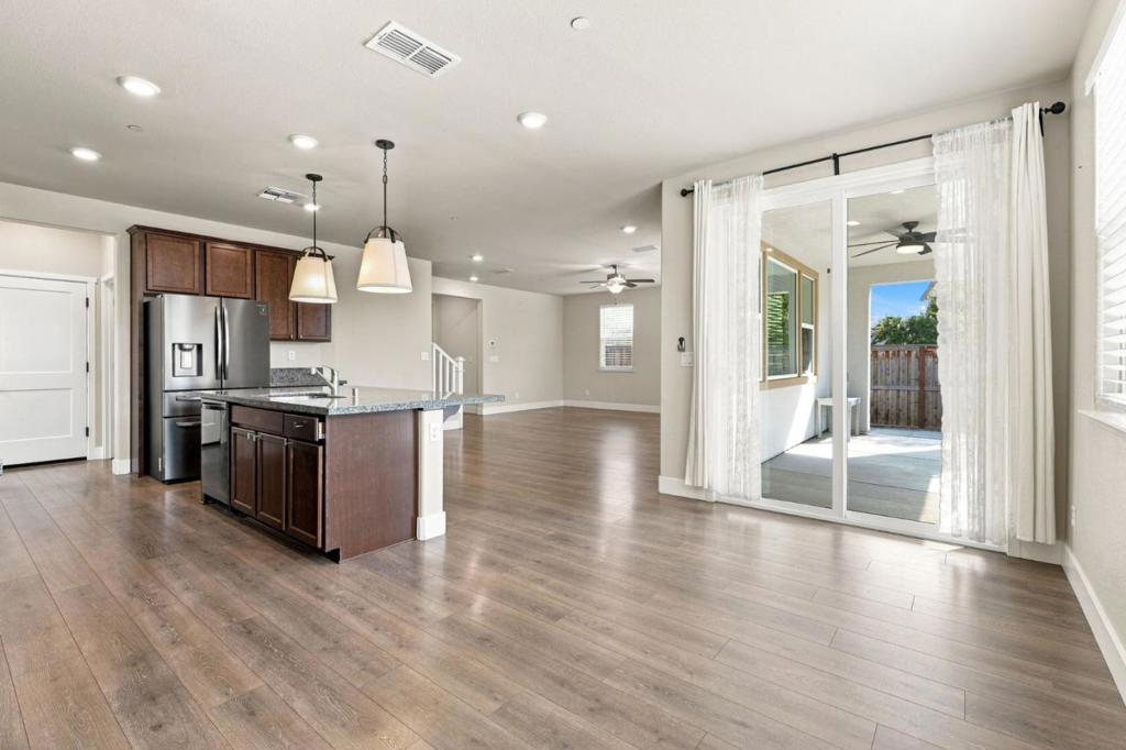 10068 Carinata Drive Property Photo 14