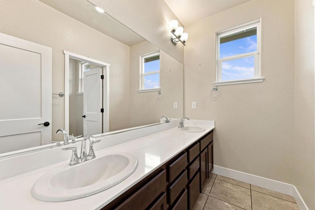 10068 Carinata Drive Property Photo 31