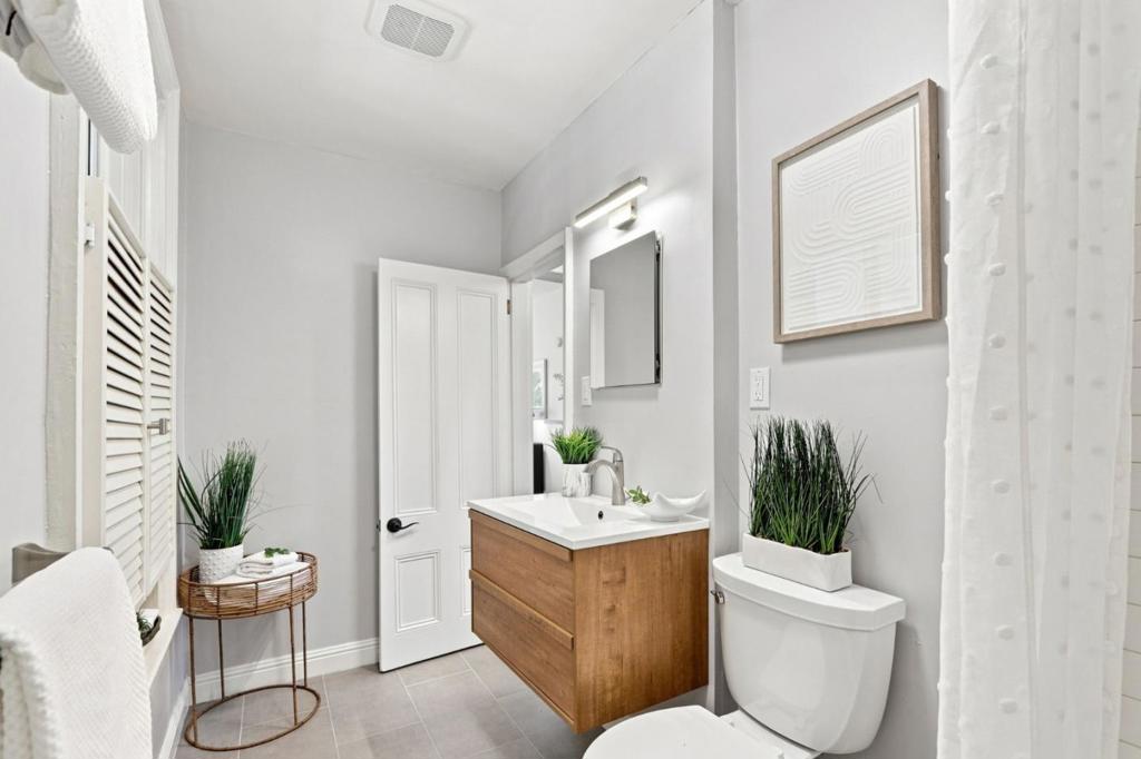195 Boston Avenue Property Photo 18