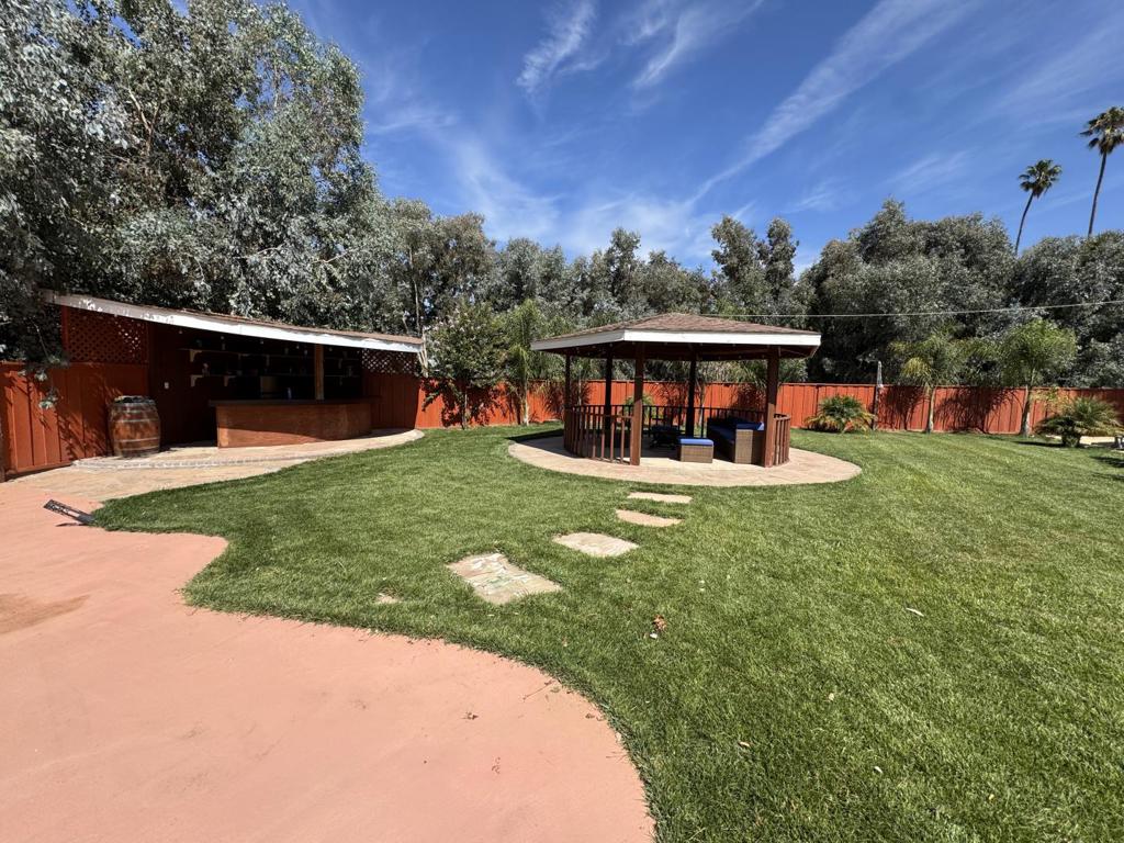 12235 Foothill Avenue Property Photo 12