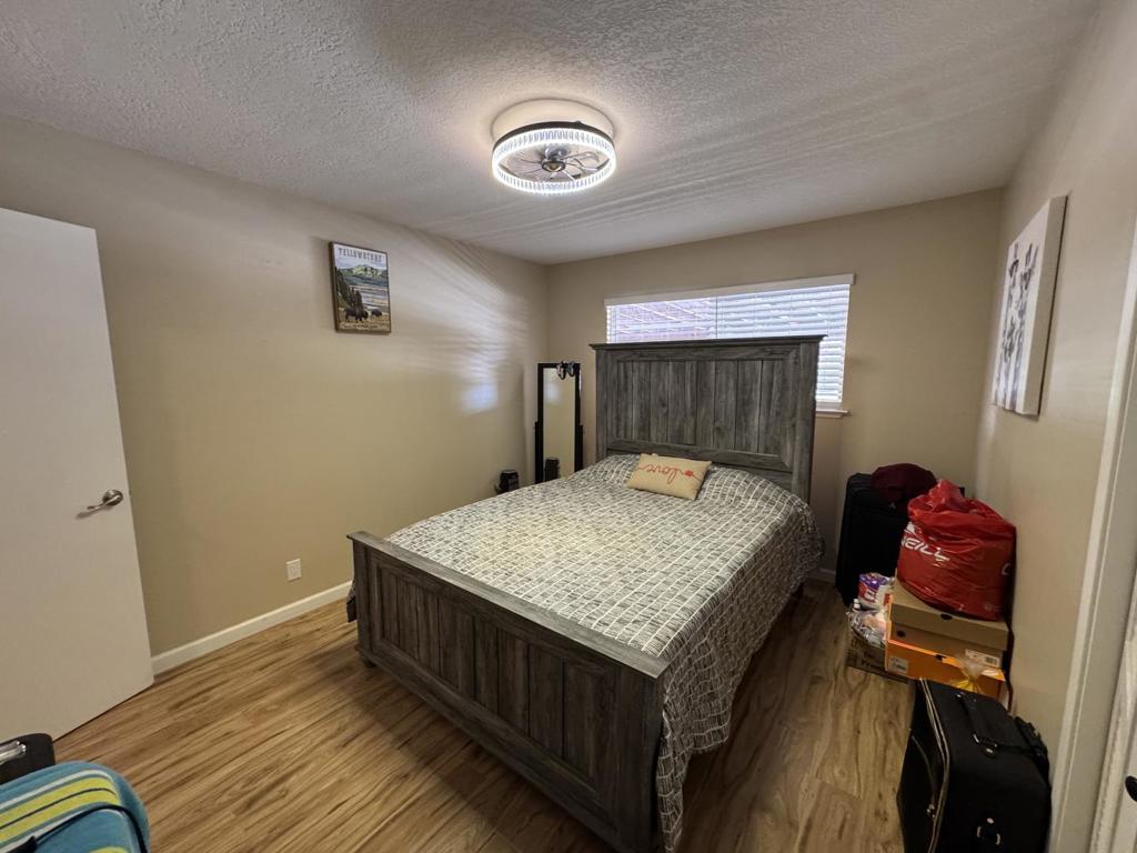 12235 Foothill Avenue Property Photo 30