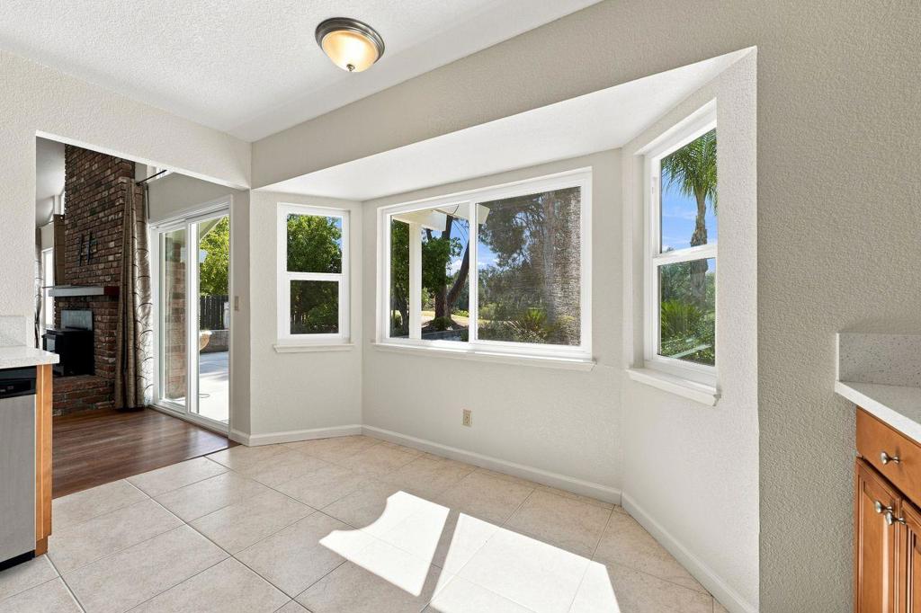 3180 Argonaut Avenue Property Photo 9