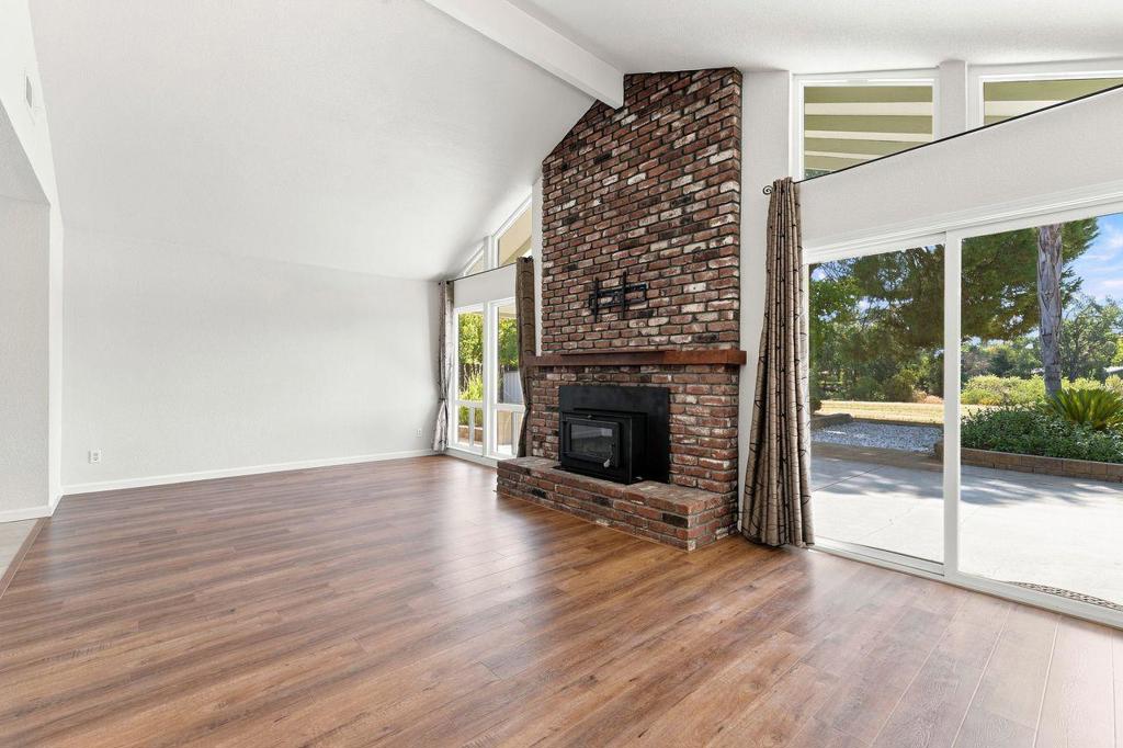 3180 Argonaut Avenue Property Photo 11