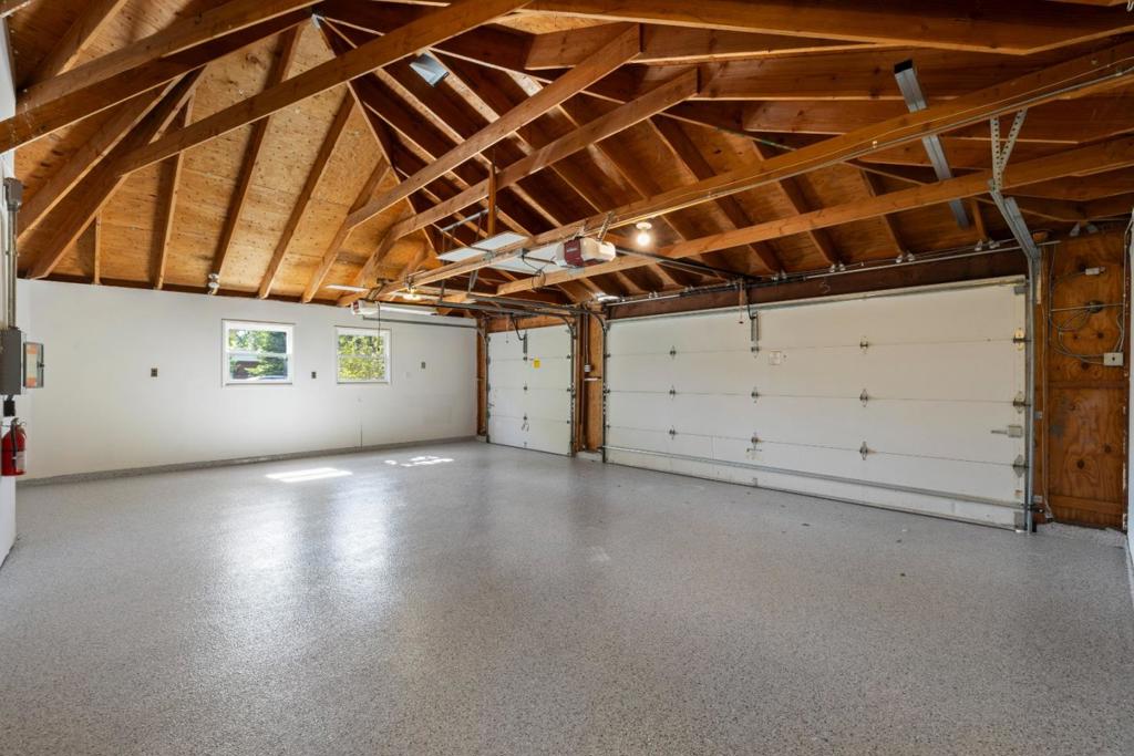 1666 Jolly Court Property Photo 35
