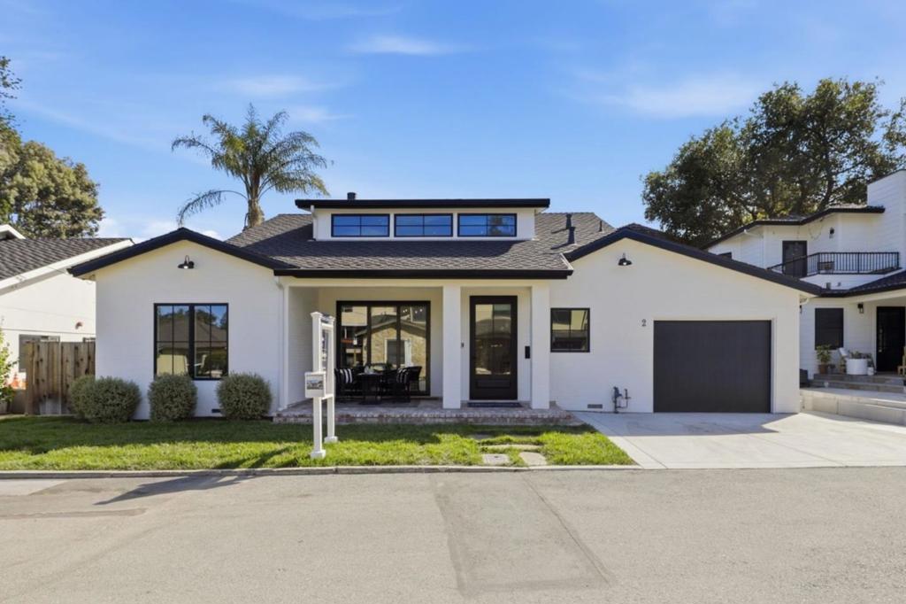 2 Augusta Court Property Photo 4