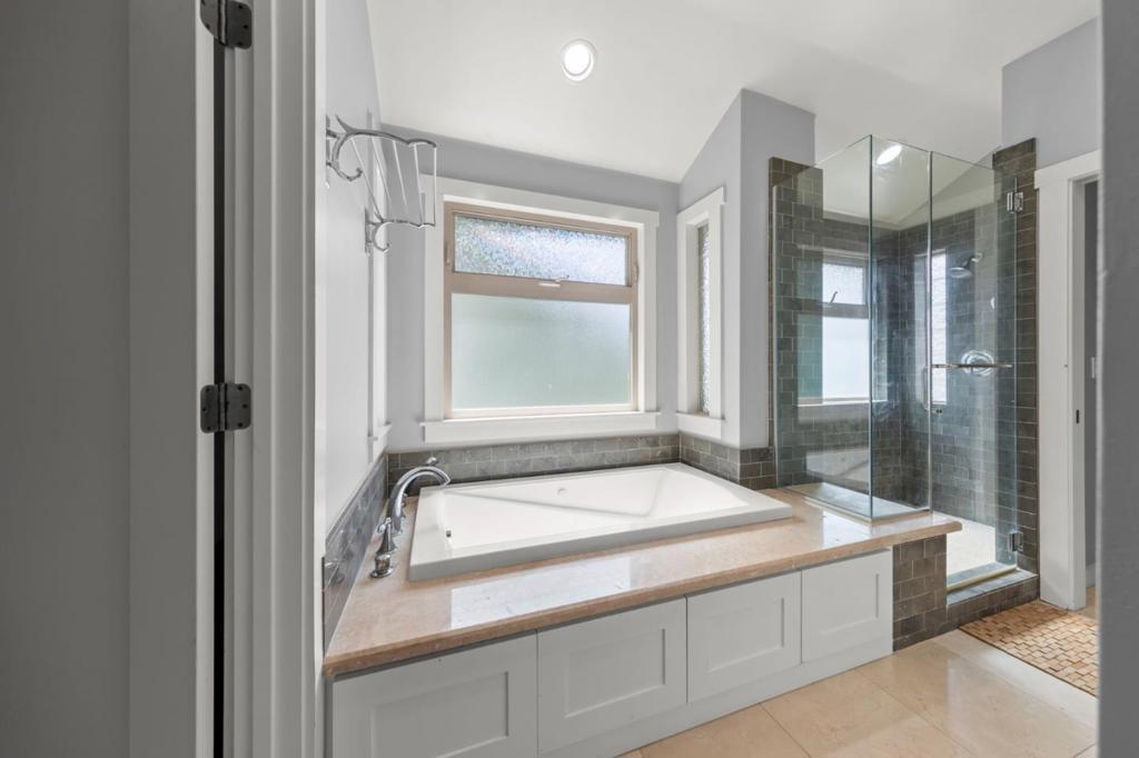 1195 Settle Avenue Property Photo 30