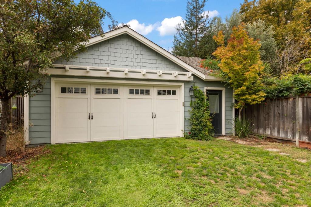 1195 Settle Avenue Property Photo 35