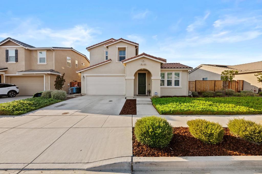 2540 Ryan Drive Property Photo
