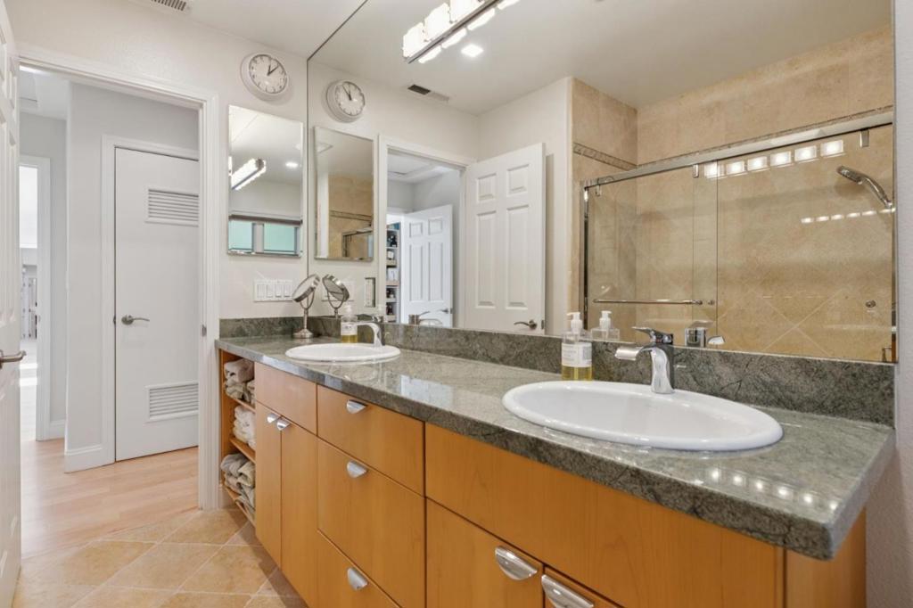 61 Lloyden Drive Property Photo 63