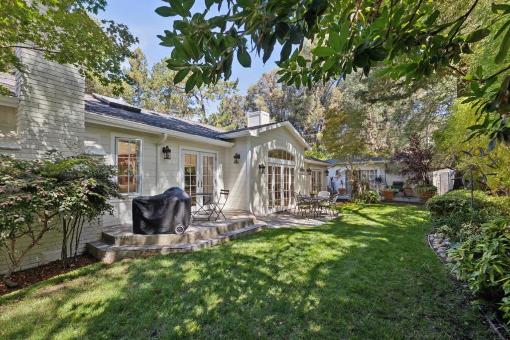 61 Lloyden Drive Property Photo 84