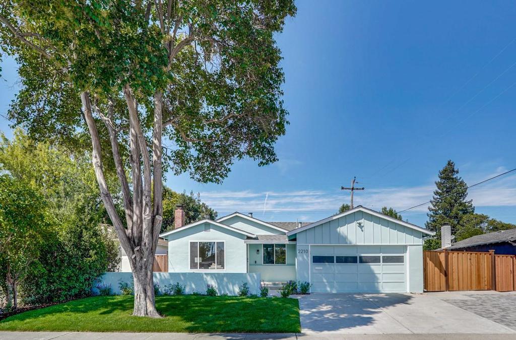 2210 Stebbins Avenue Property Photo 1