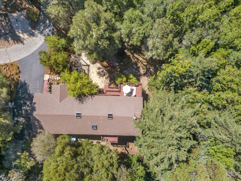 301 Canyon Oaks Property Photo 49