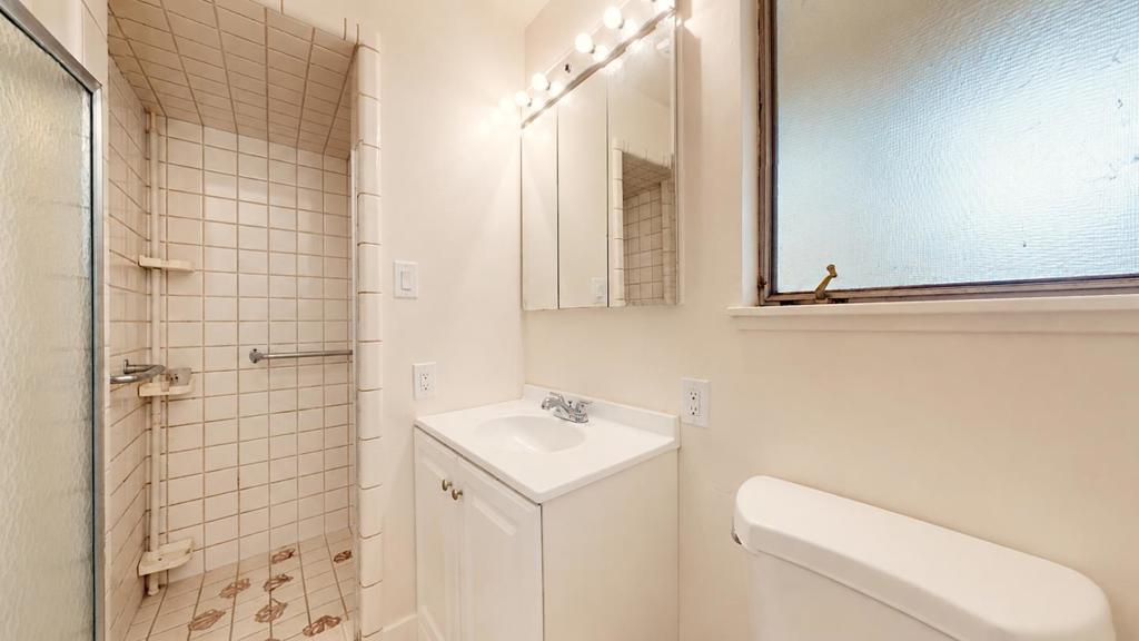 925 5th Street Property Photo 24