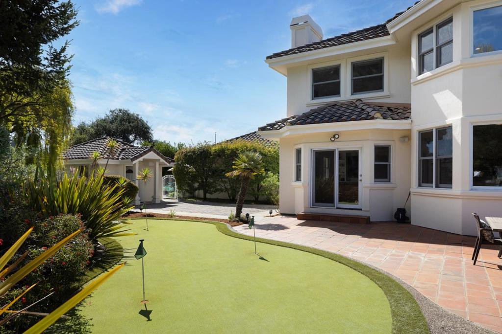 760 Del Valle Property Photo 18
