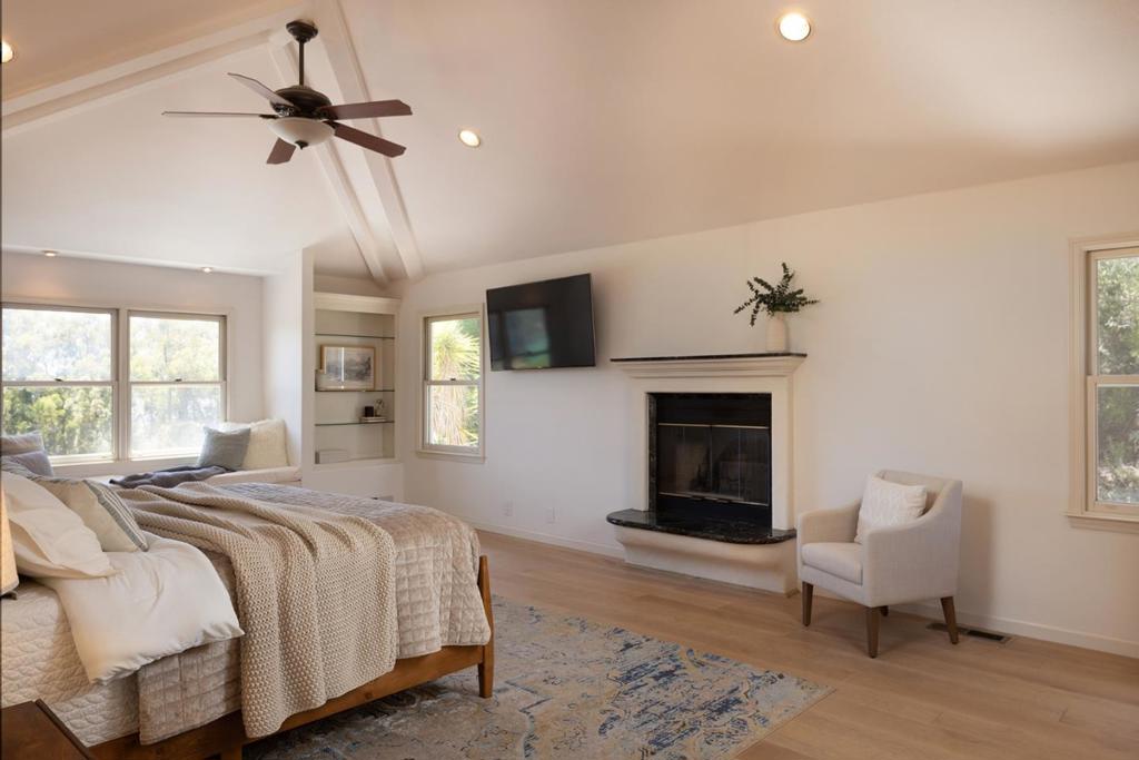 760 Del Valle Property Photo 24