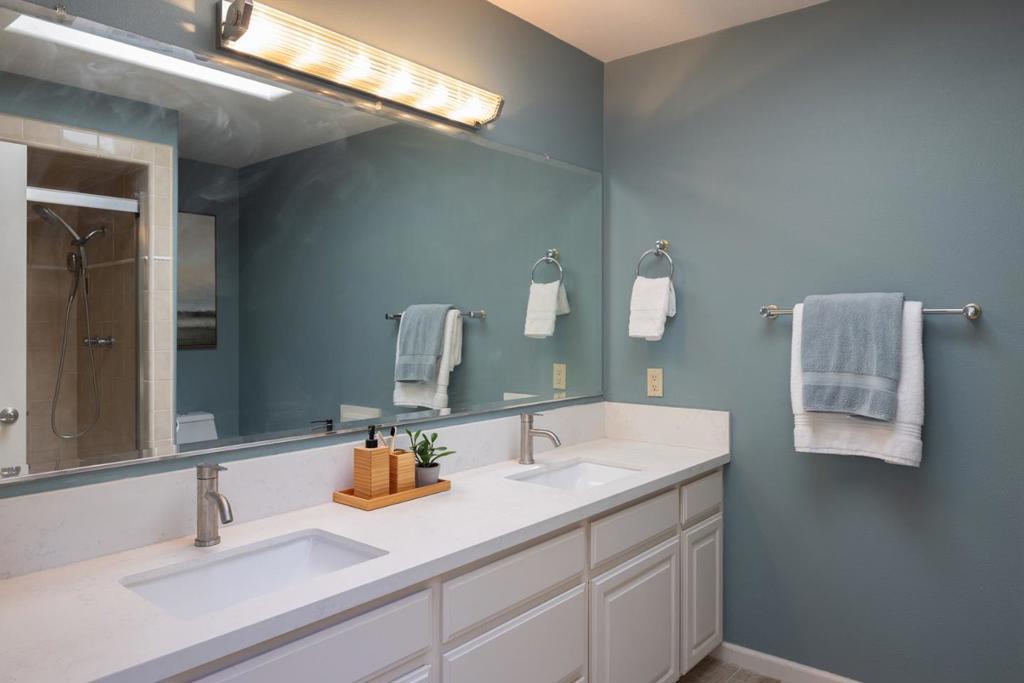 760 Del Valle Property Photo 29