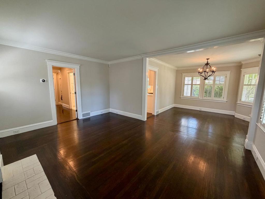 634 College Avenue Property Photo 3