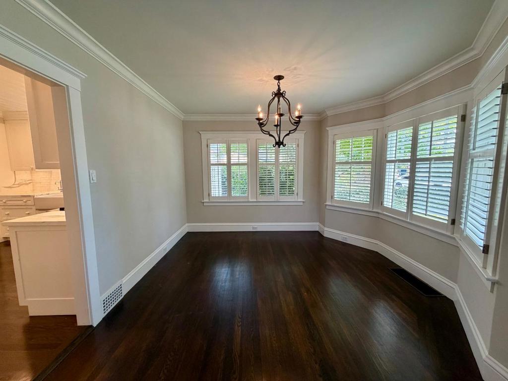 634 College Avenue Property Photo 4