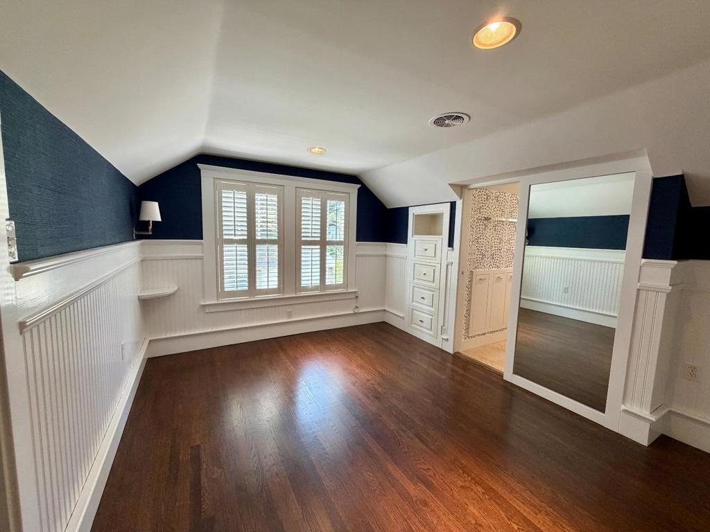634 College Avenue Property Photo 16
