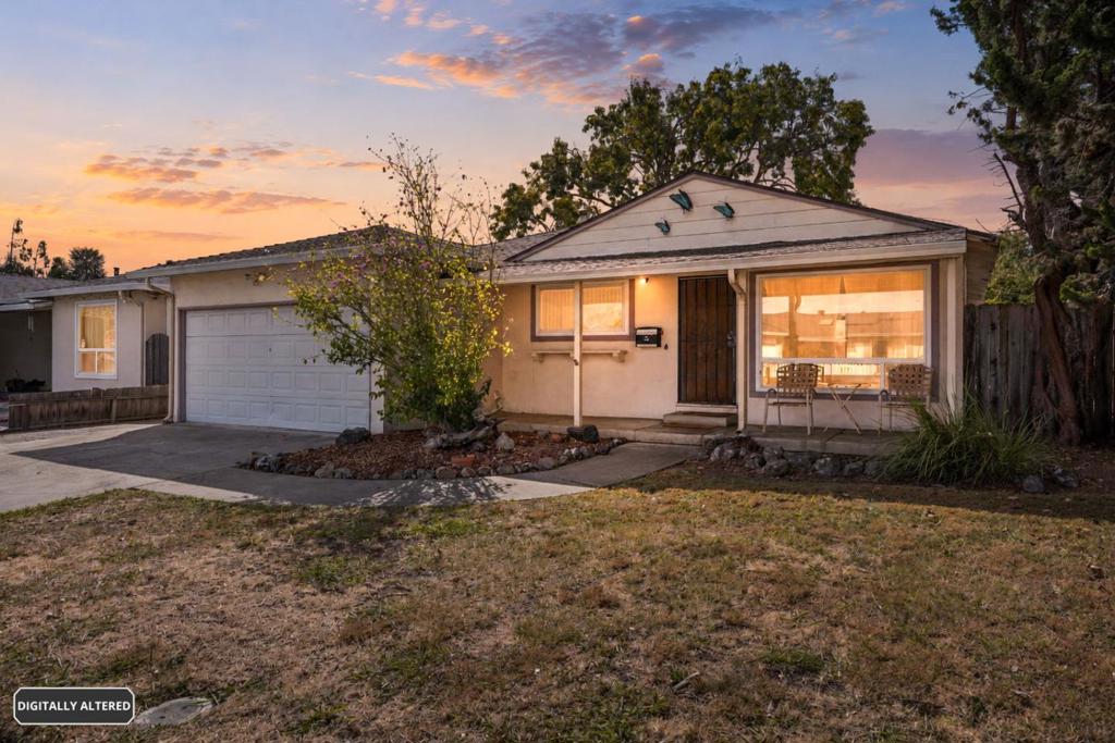 36047 Pizarro Drive Property Photo