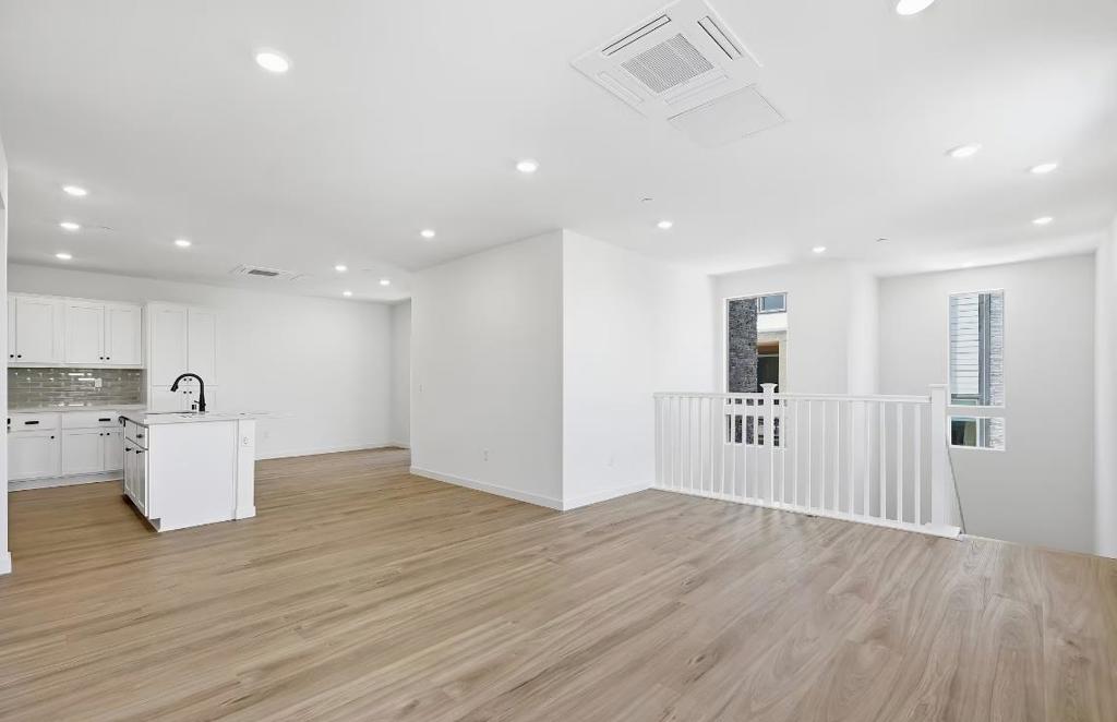 5940 Virtual Court Property Photo 5
