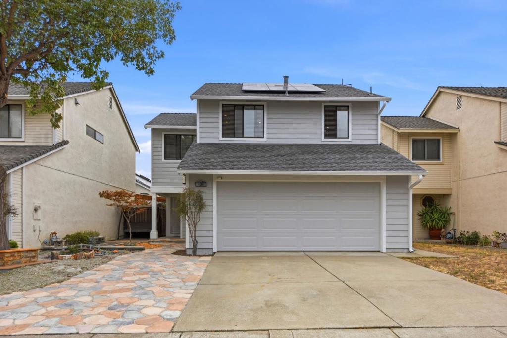 126 Mediterranean Avenue Property Photo 3
