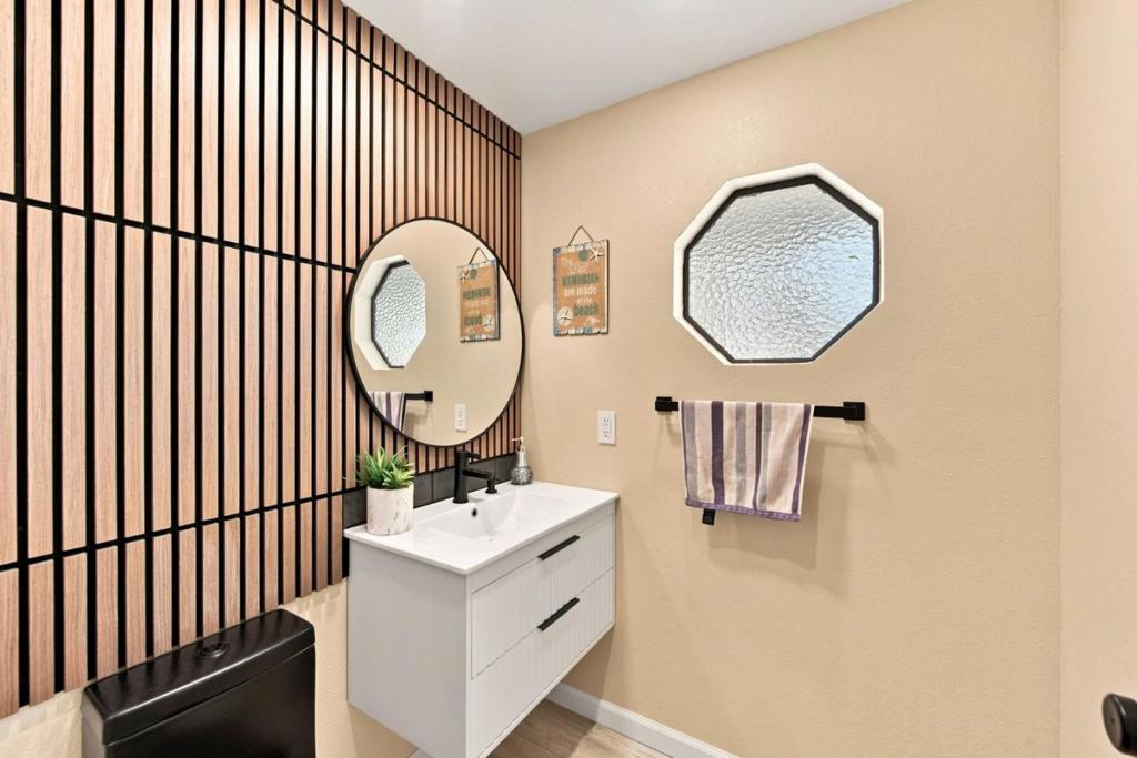 126 Mediterranean Avenue Property Photo 29