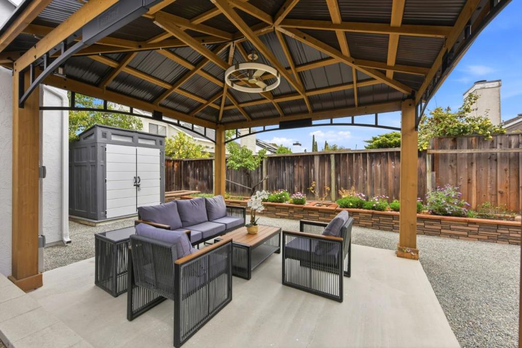126 Mediterranean Avenue Property Photo 34