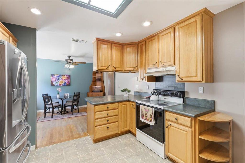 16155 De Witt Property Photo 7
