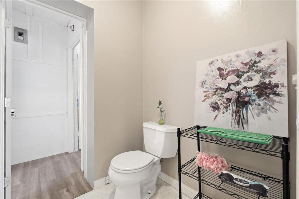 16155 De Witt Property Photo 12