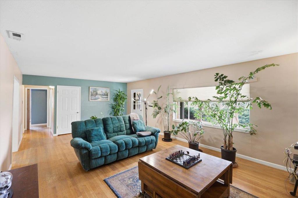 16155 De Witt Property Photo 35