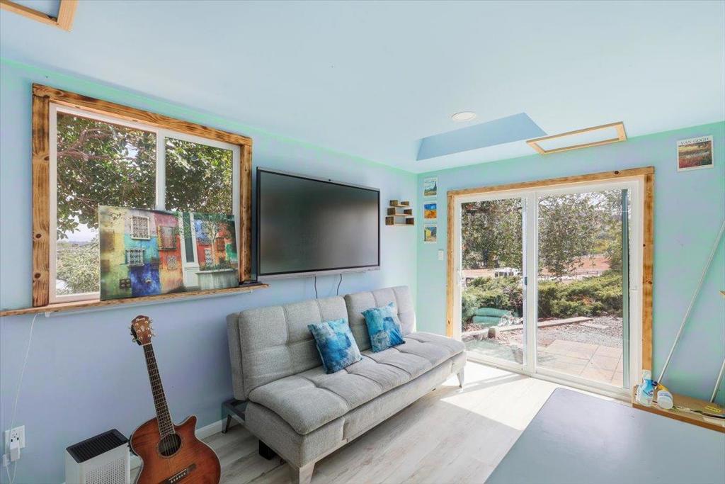 16155 De Witt Property Photo 42
