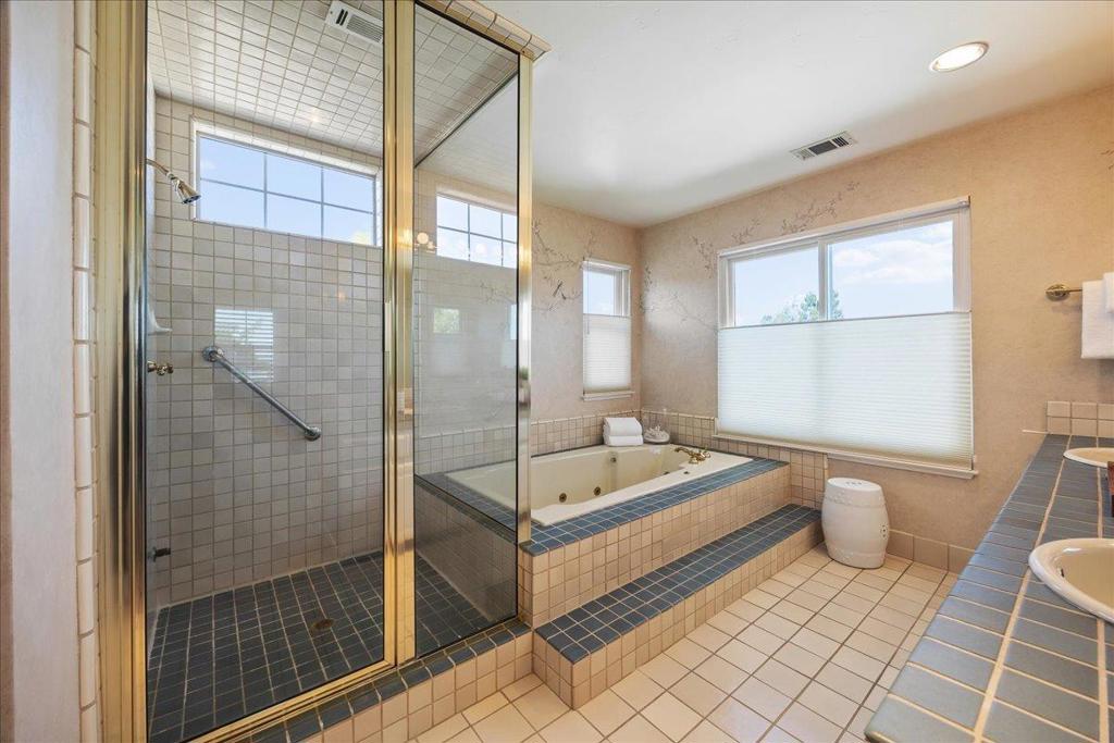 26 Botany Court Property Photo 21