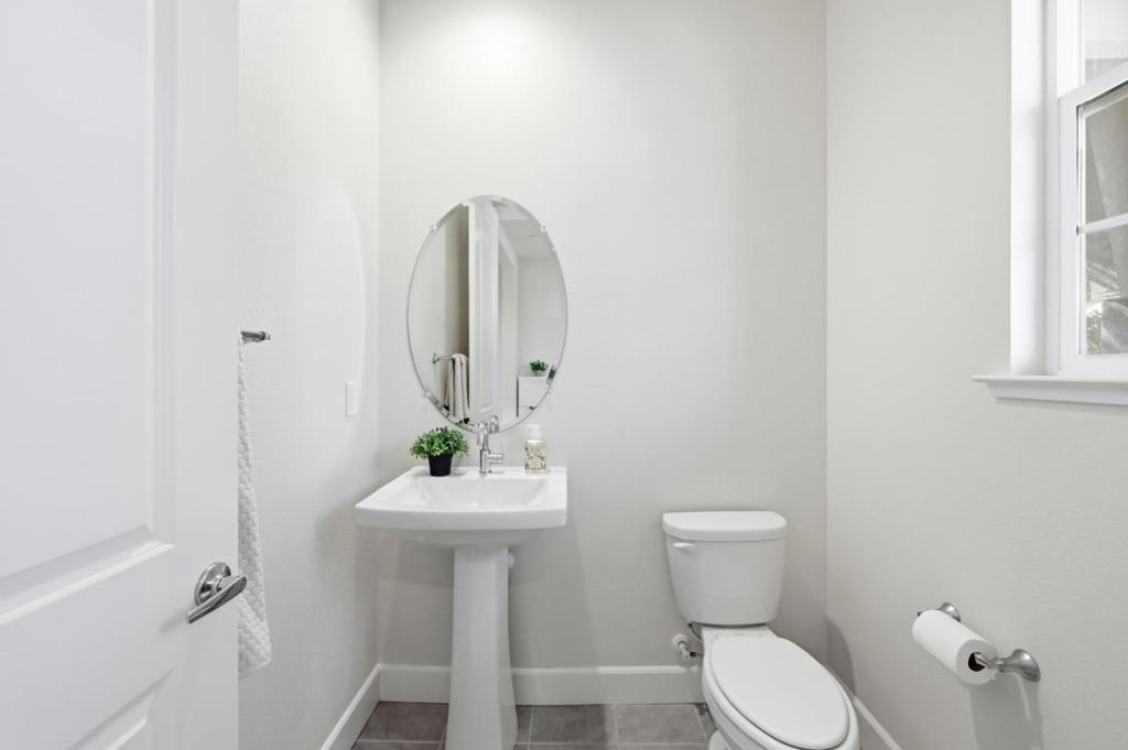 1652 Wonderland Way Way Property Photo 28