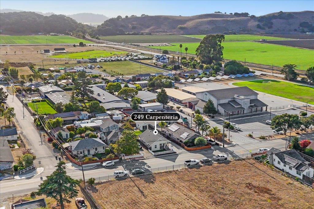249 Carpenteria Road Property Photo 31