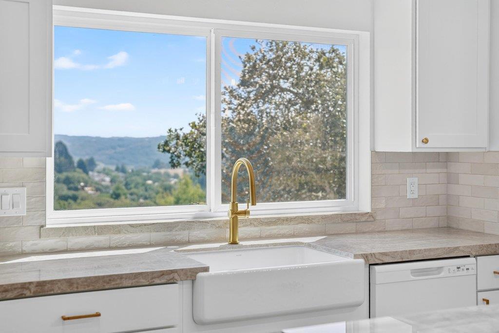 14020 Tres Ninas Court Property Photo 6