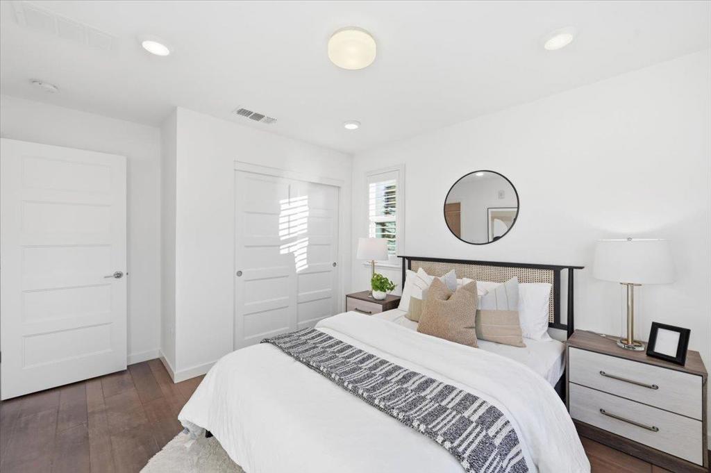 1802 Midnight Circle Property Photo 31