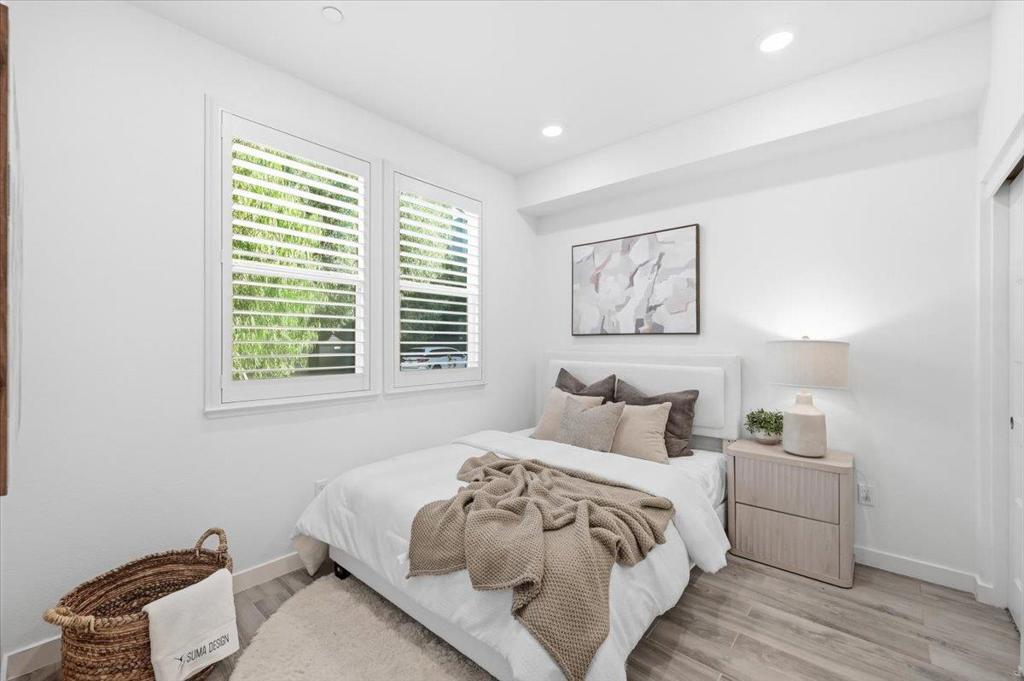 1802 Midnight Circle Property Photo 34
