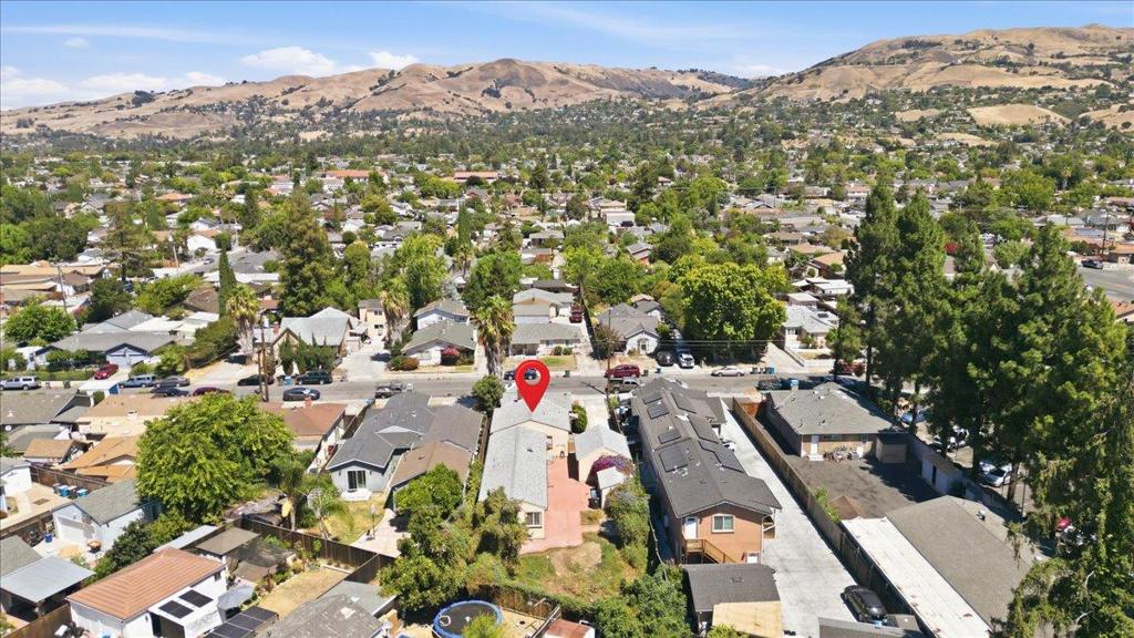 55 Manning Avenue Property Photo 33