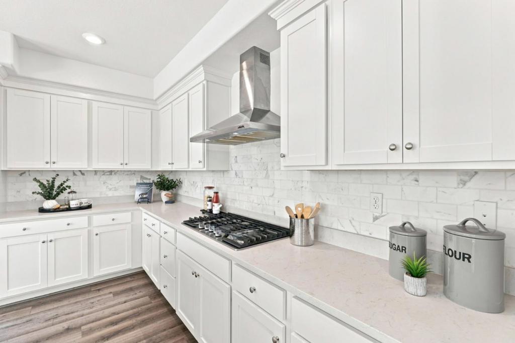 6824 Steel Court Property Photo 12