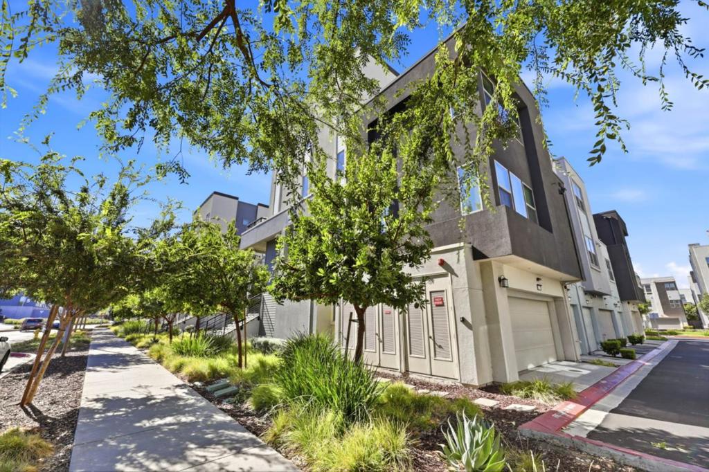 6824 Steel Court Property Photo 22