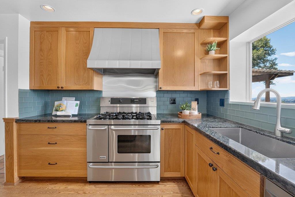 7101 Viewpoint Road Property Photo 16