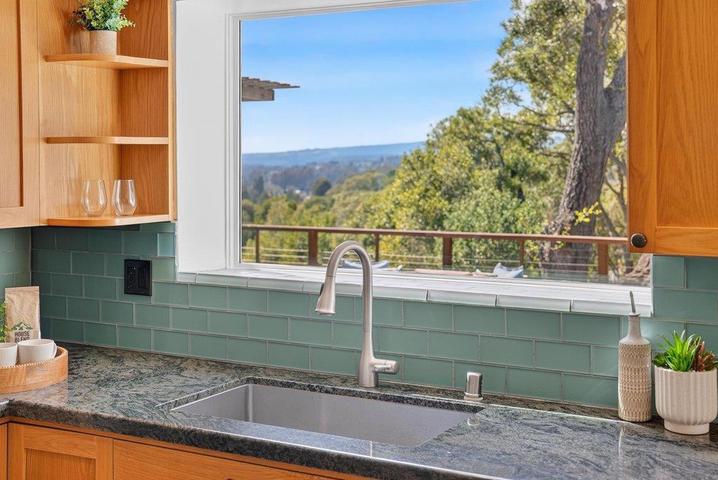 7101 Viewpoint Road Property Photo 17